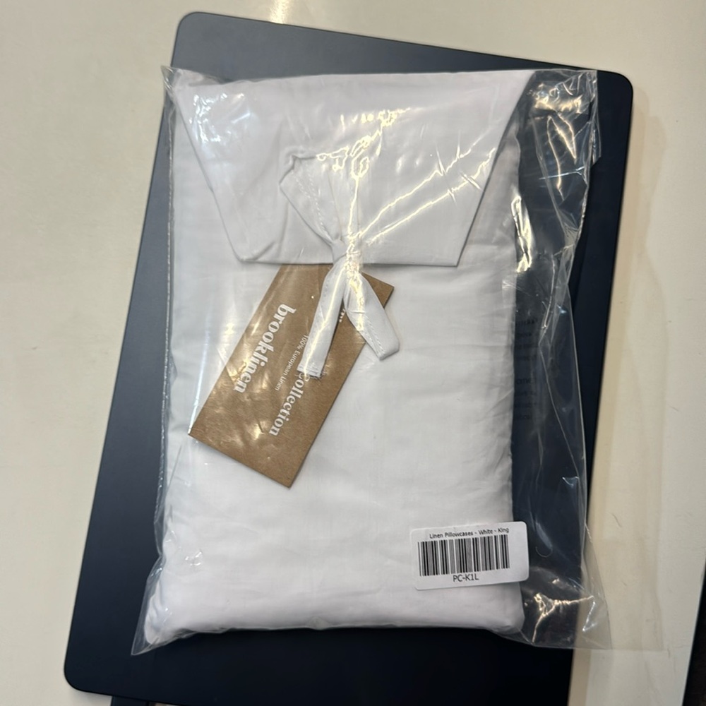 NWT 2 Brooklinen Linen Pillowcases - King
